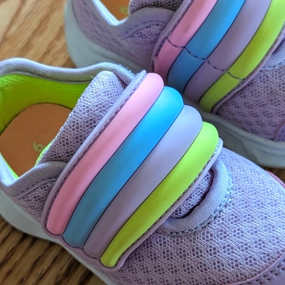 Carter's baby toddler girl rainbow sneakers shoes. Size: 6 - Picture 2 of 5